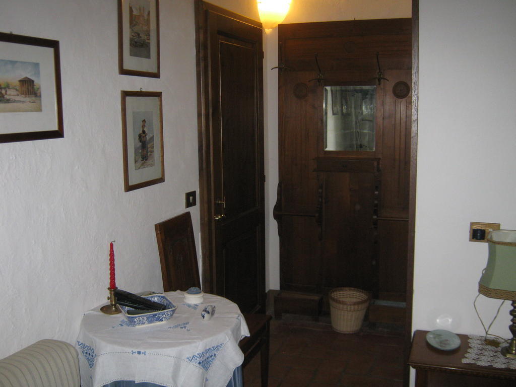 Agriturismo Santa Maria Torrita di Siena Pokoj fotografie
